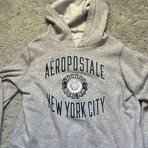 grey hoodie